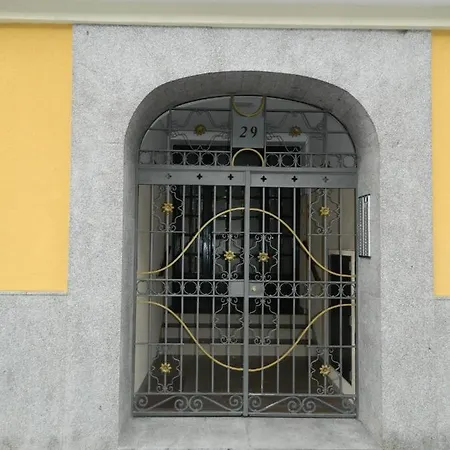 Centro / Ferrocarril 3 Appartamento