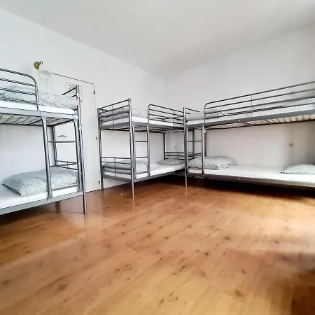 Hostal Arc House - Puerta Del Sol Only Adults Madrid