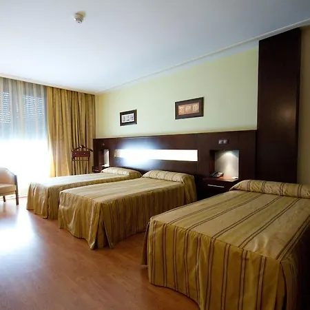 Hotel 5 Pinos