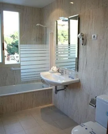 Arturo Soria Centro 4*