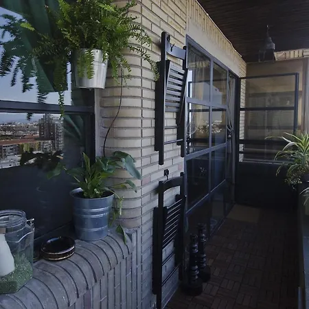 Mit House Nuevos Ministerios Ii En Apartment Madrid