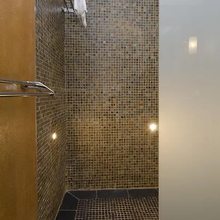 Apartment Mit House Nuevos Ministerios Ii En Madrid
