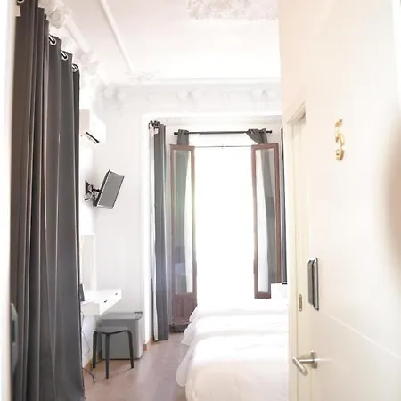 Lux Penthouse Gran Via Pensionat Madrid