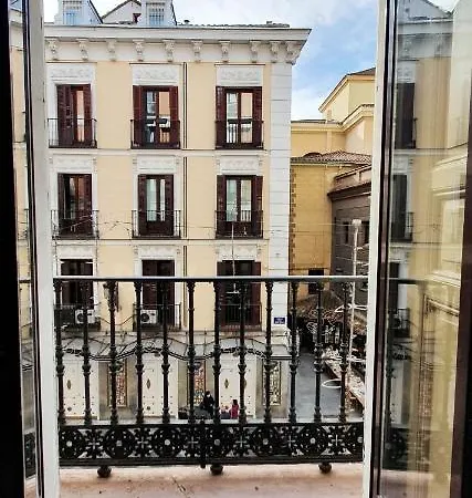 招待所 阿利坎特旅馆 马德里