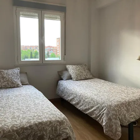 Apartment 2 Banos! Piso Grande 100 M2 Y Garaje Gratis *