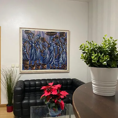 Perfect In The Center Of Madrid. Calle Fuencarral!! Guest house