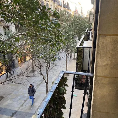 Guest house Perfect In The Center Of Madrid. Calle Fuencarral!! Madrid