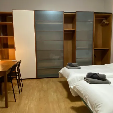 Perfect In The Center Of Madrid. Calle Fuencarral!! Guest house Madrid