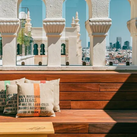 Innside By Melia Gran Via Hotel 4*
