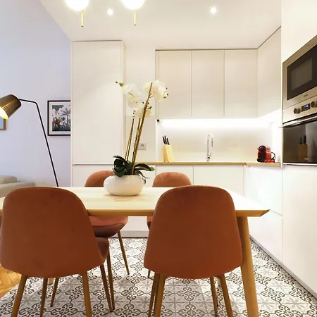 Royal Apartment *