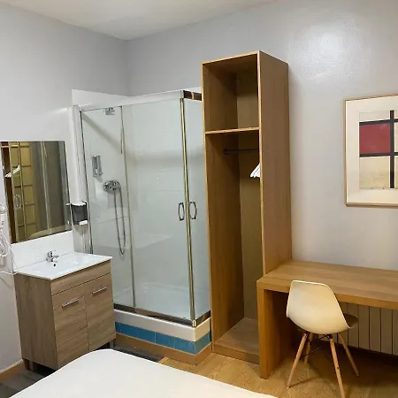 Perfect In The Center Of Madrid. Calle Fuencarral!! Guest house