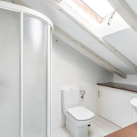 Fabuloso Estudio En Pleno Centro De Madrid. Apartamento