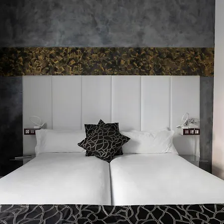 Petit Palace Savoy Alfonso Xii 4* Madryt