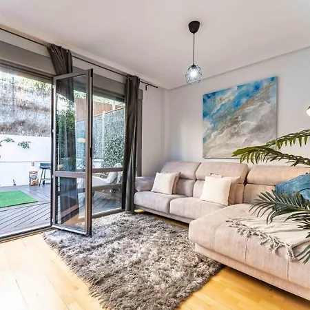 Elegant Grand - Center Apartment *
