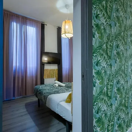 Social - Coliving & Coworking - * Madrid