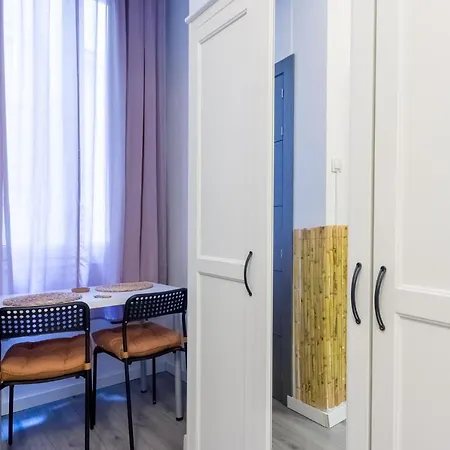 Social - Coliving & Coworking - Hostel Madrid
