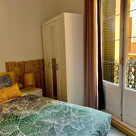 Hostel Social - Coliving & Coworking - *