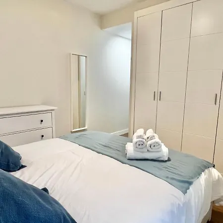 Moncloa Apartamento *