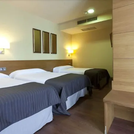 Hotel Sterling 3*