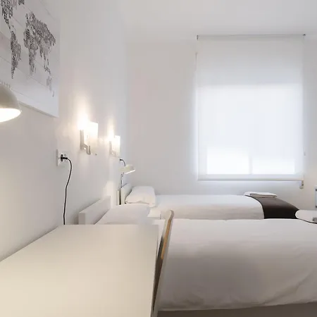 Hotel Neomagna 3*