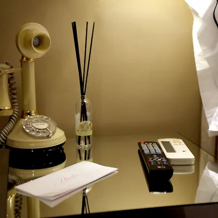 Hotel Abalu Design Boutique Gran Via 3*
