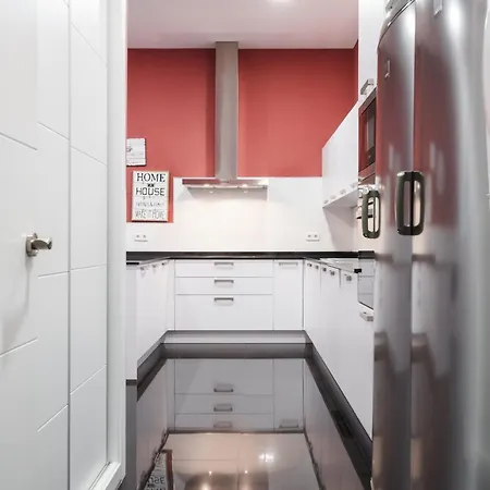 아파트 Homeabout Callao Ii 4br 3.5bt