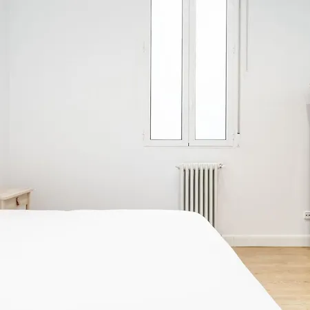 Homeabout Callao Ii 4br 3.5bt 아파트