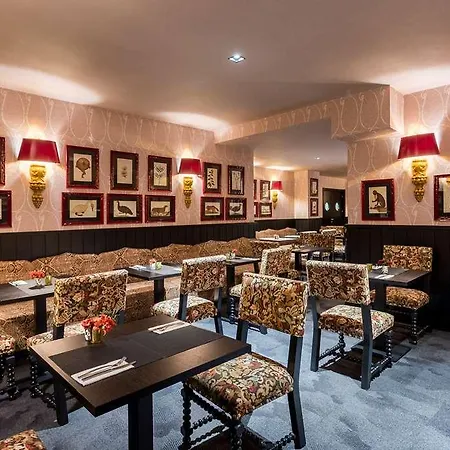 Room Mate Collection Alba, Madrid 4* 마드리드