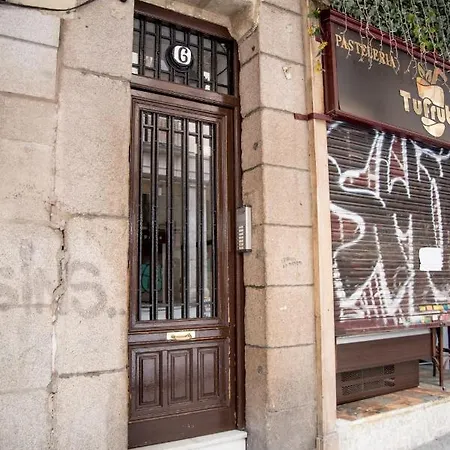 Disfruta, En La Misma Plaza Mayor Bonito Y Amplio * Madrid