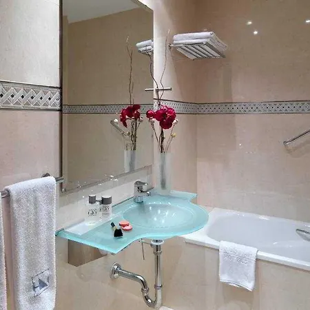Exe Zarzuela Park Hotell
