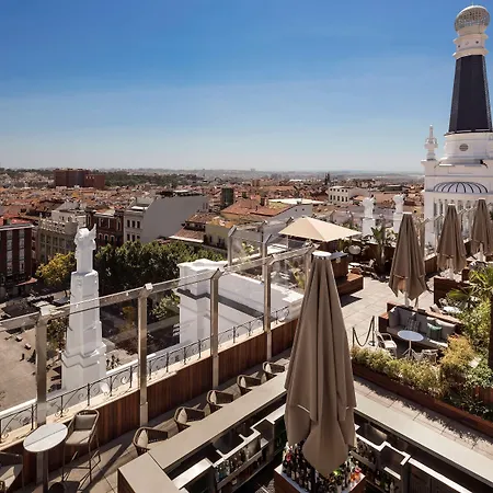 Me Reina Victoria By Meliá Hotel