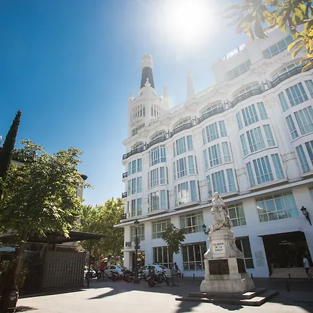 Me Reina Victoria By Meliá 4*