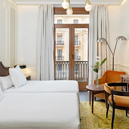 Hotel Boutique H10 De La Reina Madryt
