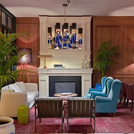 Boutique H10 De La Reina Madryt