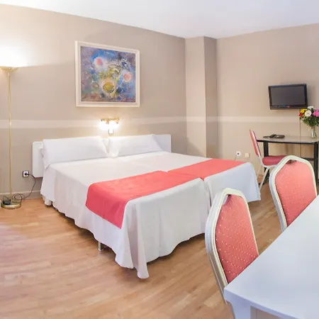 Tribu Malasana Aparthotel 3*