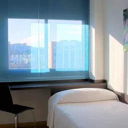Compostela Aparthotel 3*