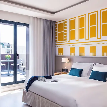 One Madrid-plaza De Espana 4*
