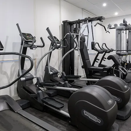 Hotel Neomagna 3*