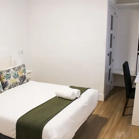 Estrella Guest house *