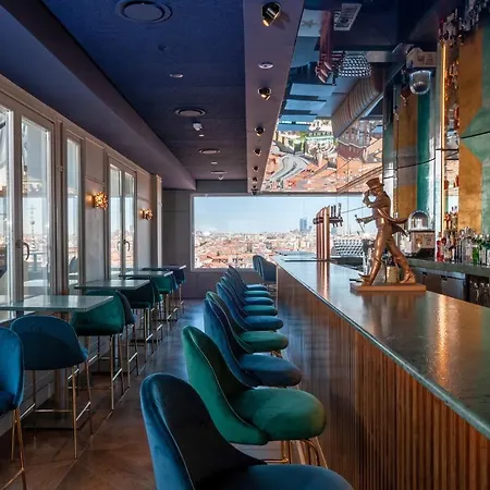 Smartrental Collection Gran Via Centric Hotel apartamentowy