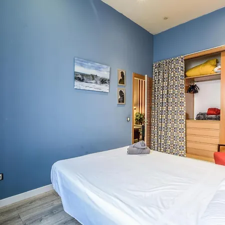Apartment Apartamento Castizo En Rio Madrid
