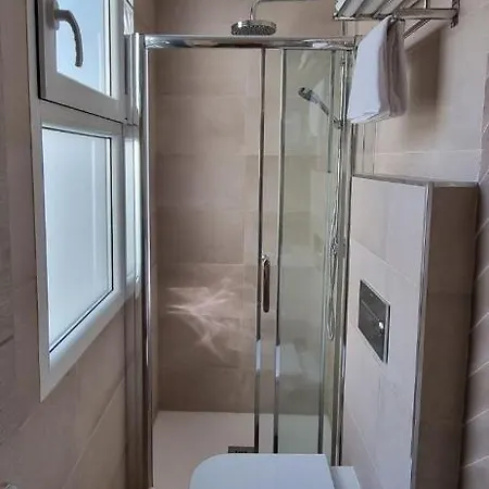 Ch La Petite Maison - Boutique - *