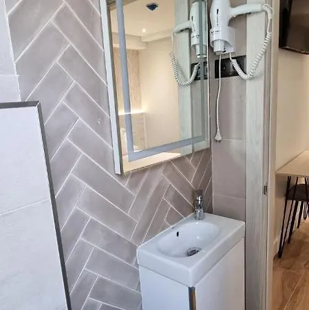 Pensión Ch La Petite Maison - Boutique -
