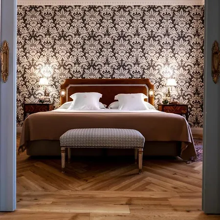 Relais & Chateaux Orfila Hotel