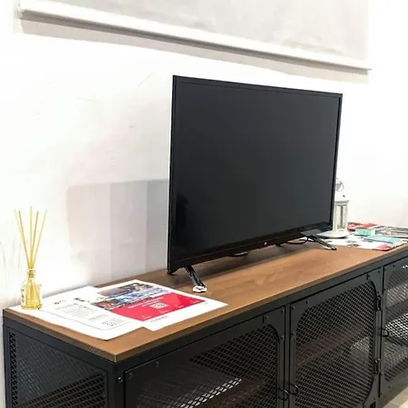 Pequeno Apartamento Reformado En Malasana * مدريد