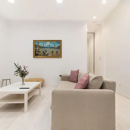 Apartment Acogedor Y Comodo A/c Madrid