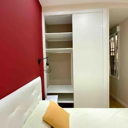 Lavapies-reina Sofia Apartament *