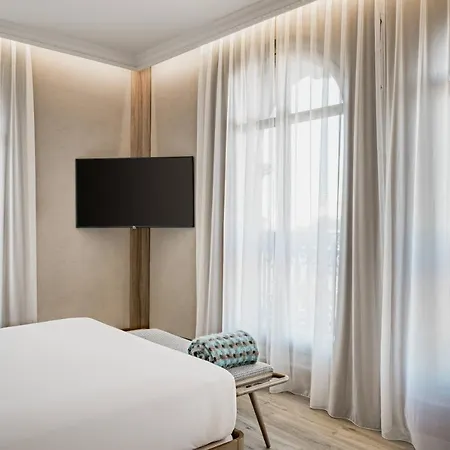 Hotel Circulo Gran Via, Autograph Collection (adults Only)