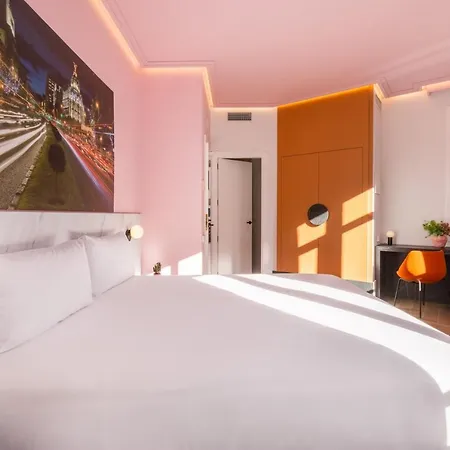 Ikonik Gran Via 4*