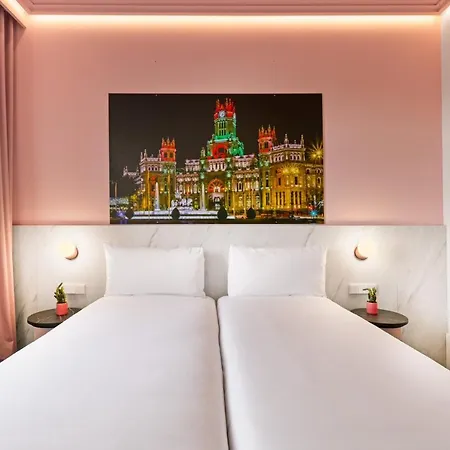 Ikonik Gran Via Hotel